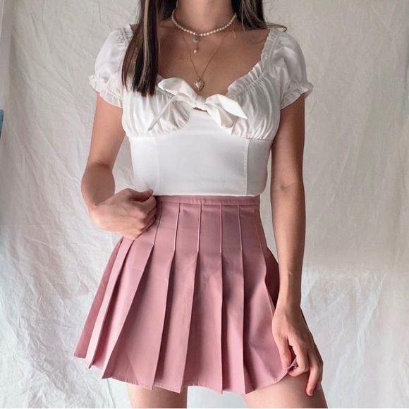 Aritzia Sunday Best Olive Micro Mini Skirt Pleated High Waisted micro skirt pink - Picture 6 of 8